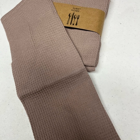 4 Ruier Home Hand Towels - Picture 3 of 7